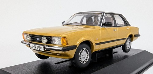 Corgi vanguards ford cortina - corgi,