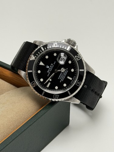 Rolex submariner date - -, 16610