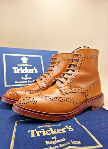 Rrp 595 tricker - rrp, £595