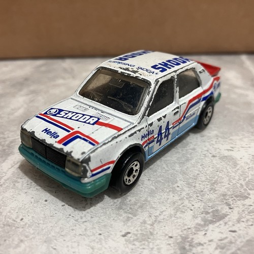 Vintage matchbox skoda - skoda, lr