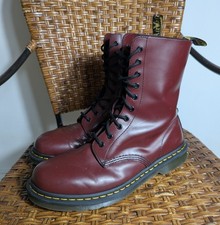 Dr. Martens 1490  Red Cherry