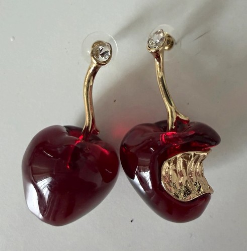 Zara red apple resin - resin, dangle