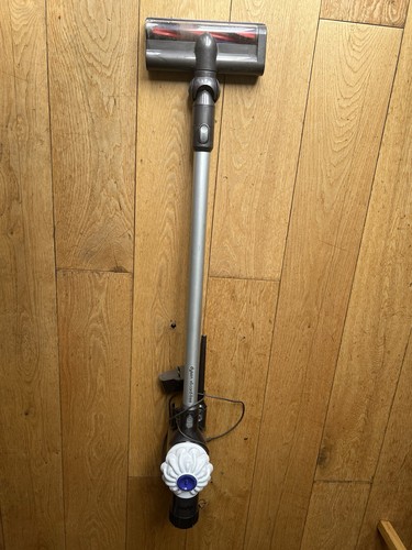 Dyson cordless vacuum - cordless,