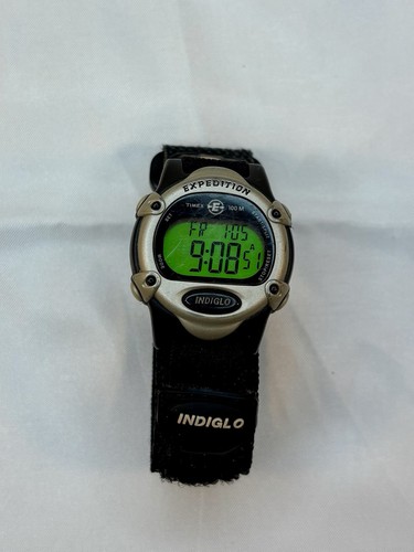 Vintage timex expedition - vintage,