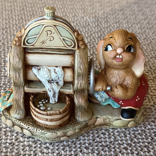 Pendelfin rabbit collectors - rabbit,,