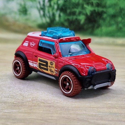 Hot wheels mini rally car - wheels,