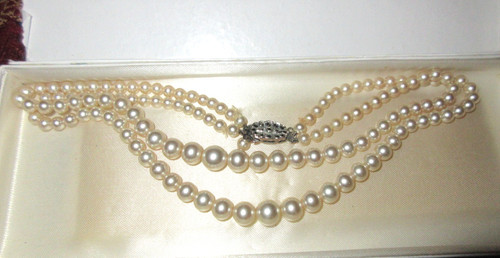 Lovely quality vintage - , 2