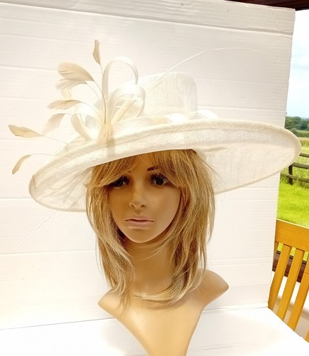Ivory wedding hat with - hat, pale