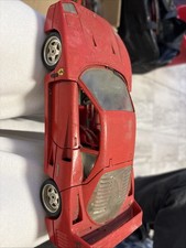Burago 1987 Ferrari F40 - Red - Diecast - 1:18 Scale Model Car 3032