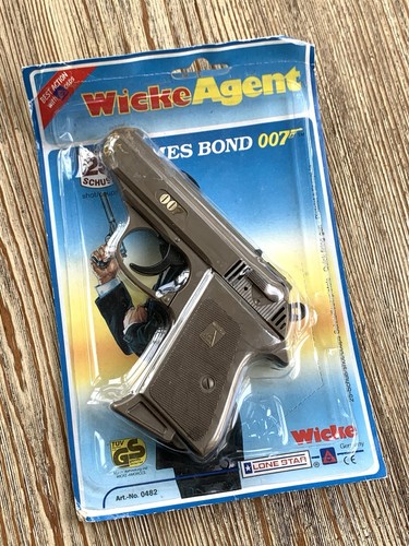 1995 vintage james bond - vintage, wicke