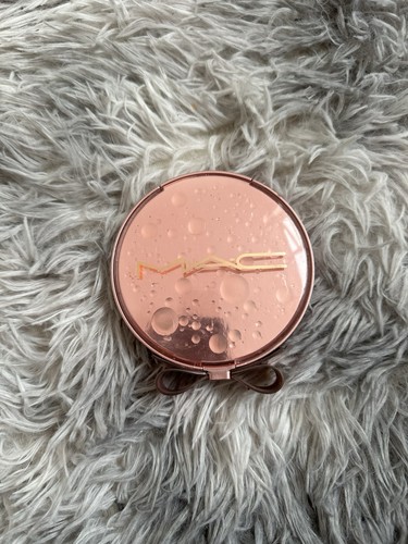New mac eye - love, surprises