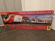 Hornby Pendolino 390 Set Virgin Alstom Liverie R1155 00 gauge 