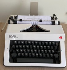 Vintage OLYMPIA Monica De Luxe