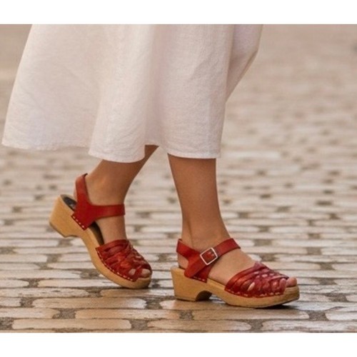 Toffel swedish hasbeens - swedish, red