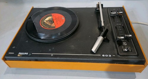 Rare 1970s philips portable - rare,