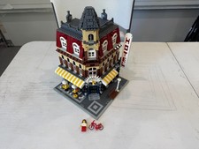 LEGO Cafe Corner (10182) Adult Owned, Complete Build - 1 Minifigure See Pics