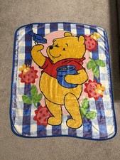 Plaid blue Winnie the Pooh and bird fleece plush throw blanket 39.5” X 45.5”