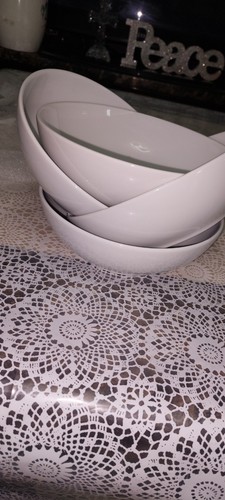 Denby white style - x,