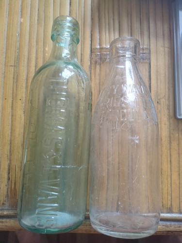 Two vintage glass - two, milk