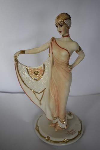 Porcellana capodimonte sandro - porcellana,
