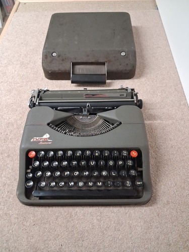 Vintage empire aristocrat - empire,