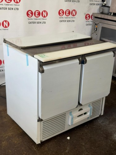 Refrigerated salad prep - salad,
