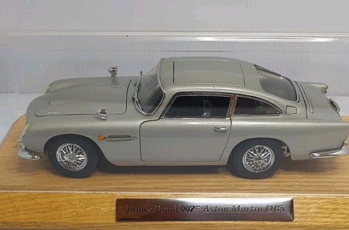 Danbury mint aston - aston, martin