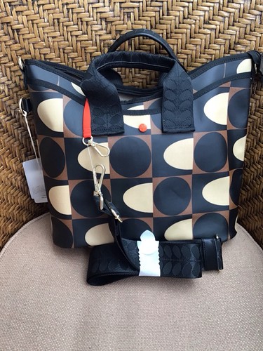 Orla kiely spot square mocha - square,