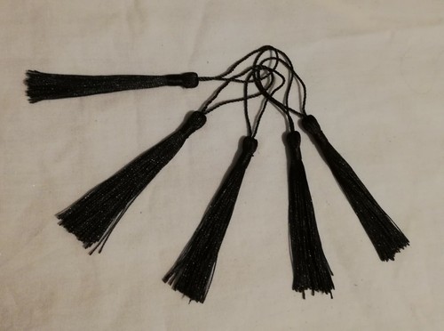 Black craft tassels 13cm - 5,