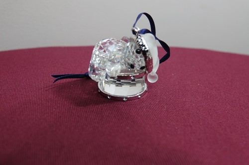 Swarovski kris bear - bear, lying