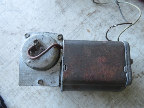 Lucas windscreen wiper - windscreen, motor