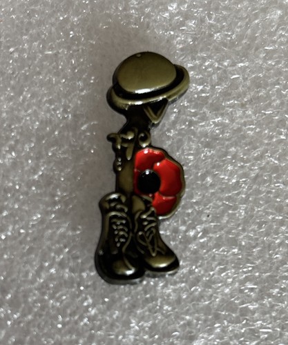 Poppy remembrance enamel - poppy¹,