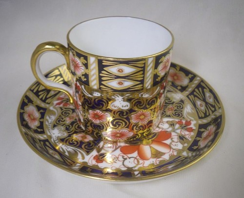 Vintage royal crown - vintage,