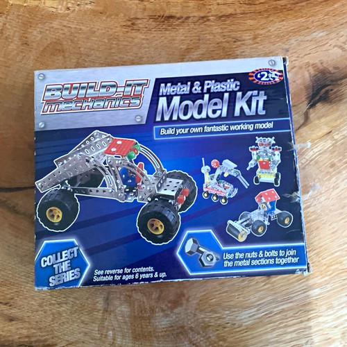 Build mechanics model - build-it, kit
