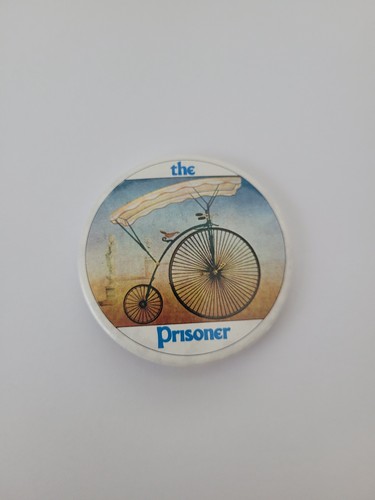 1980 vintage pin badge - badge,