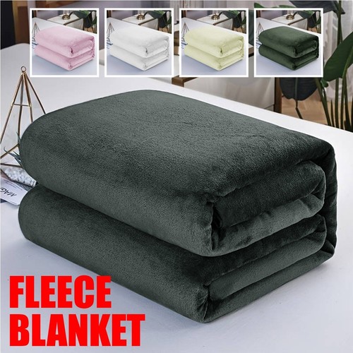 Large fleece blanket - large,