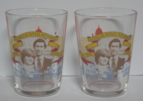 Pair vintage 1981 royal - of,
