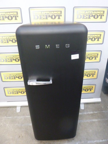 Smeg fridge matt black - matt,