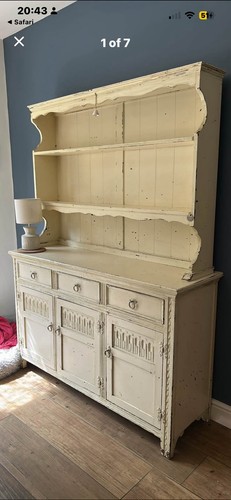 Shabby chic dresser - shabby,
