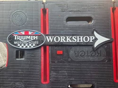Triumph motorcycles workshop - triumph,