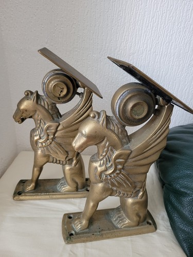Brass pegasus vtg end - pegasus,