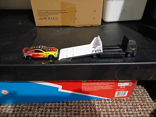 Hot wheels team transport - wheels,