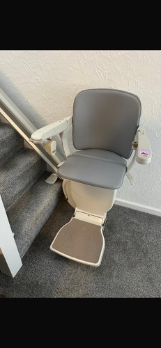 Stannah stairlift straight - stannah,