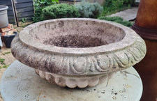 Large cast stone concrete - stone,, concrete/