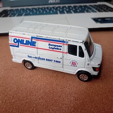 Corgi Mercedes Benz 207 D Van