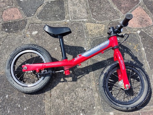 Islabike rothan childs balance - islabike,