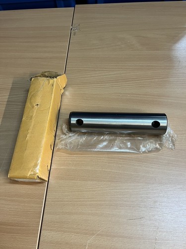 Jcb parts pivot - jcb,