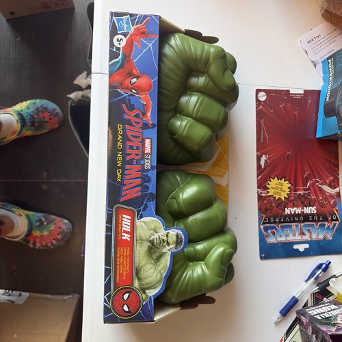 Marvel spider man day hulk - spider-man,