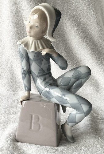 Lladro harlequin item - b”,