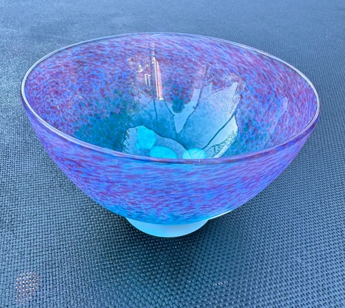 Melting pot glassworks signed - pot,